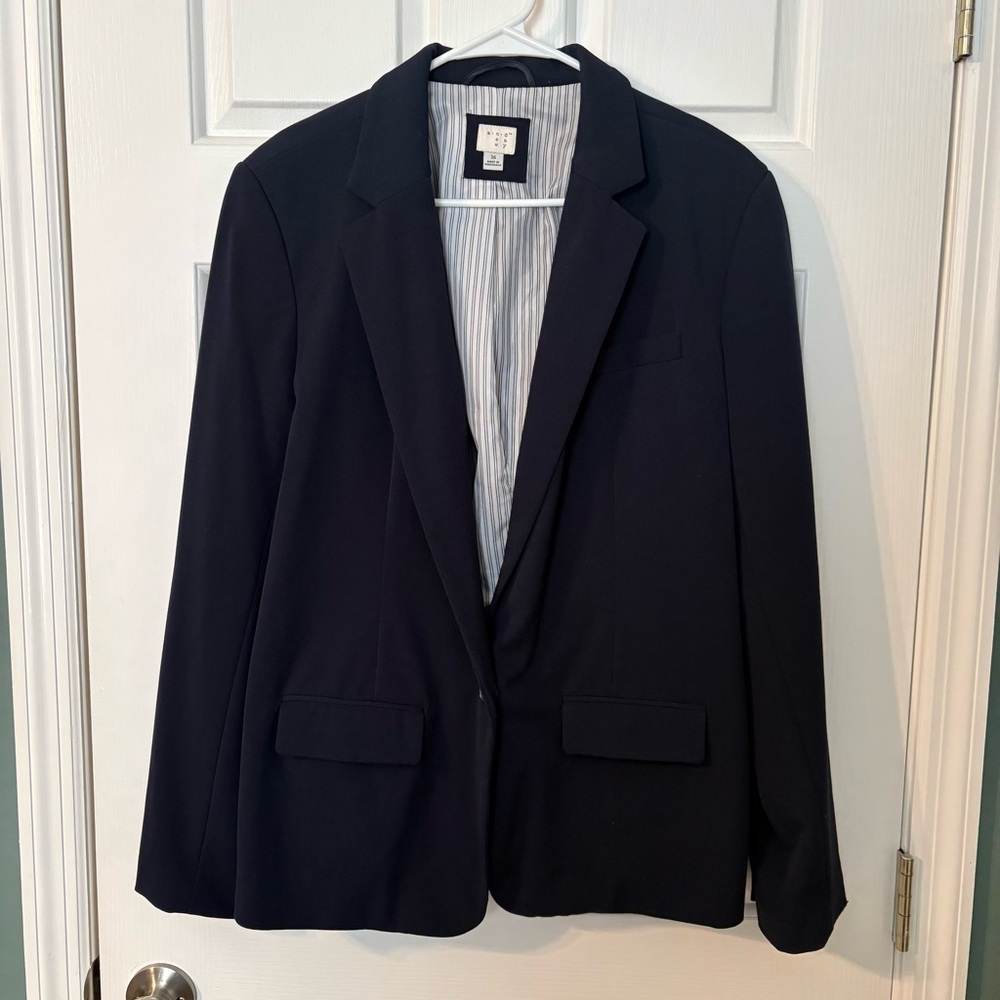 a new day Women's Navy Blazer Size 16 with Pin Stripe Lining